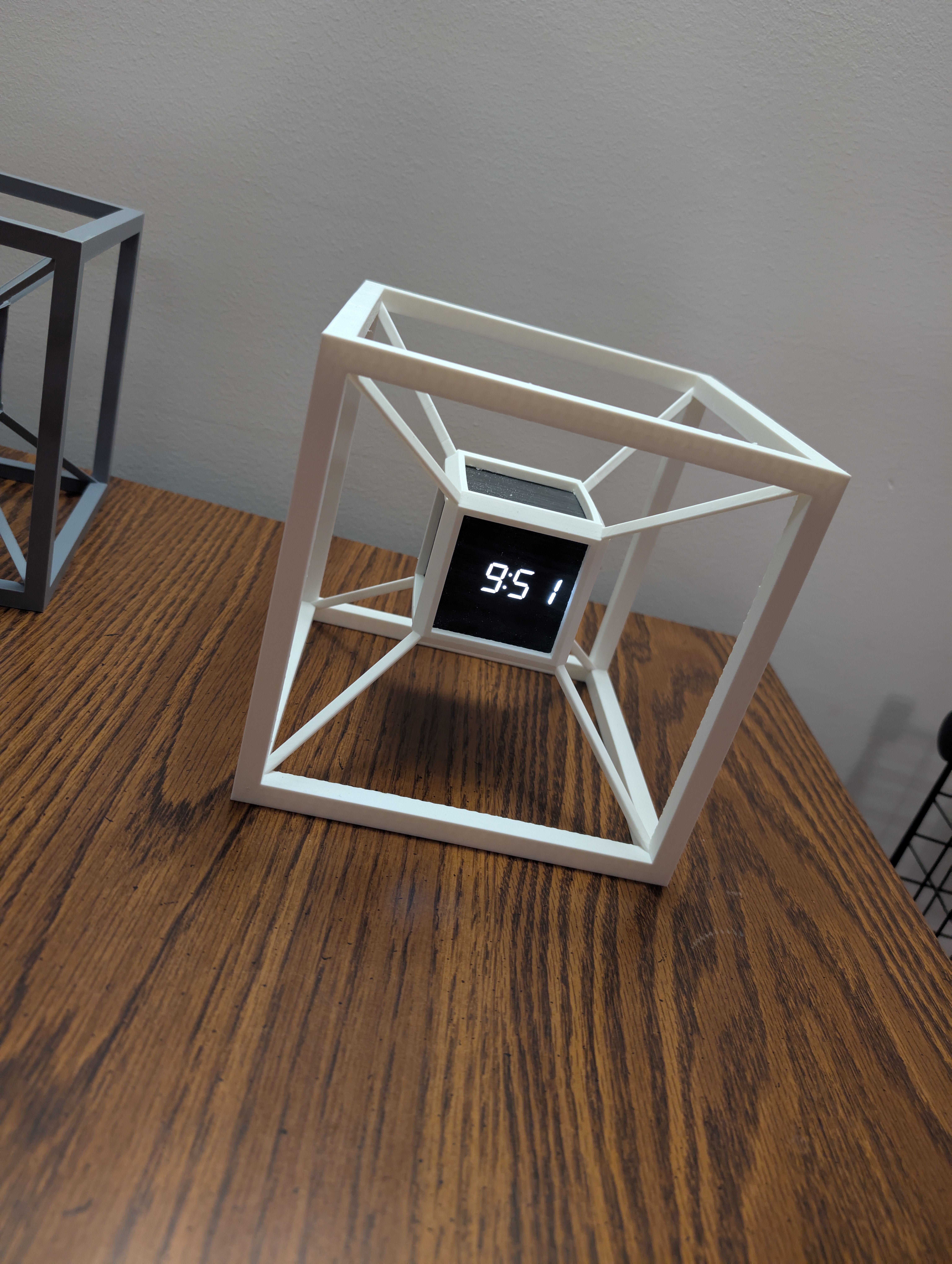 Tesseract clock